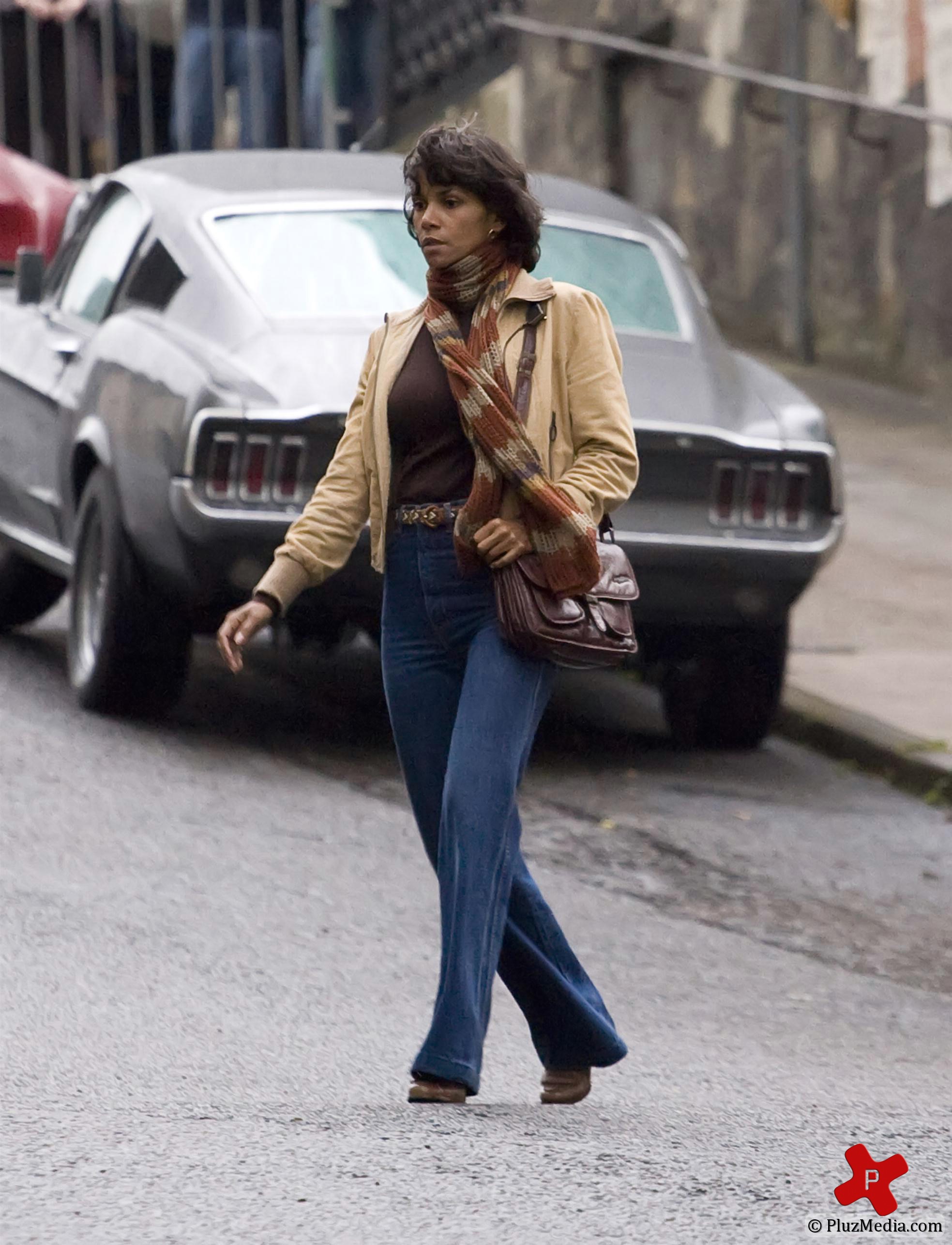 Halle Berry on the film set of 'Cloud Atlas' photos | Picture 77655